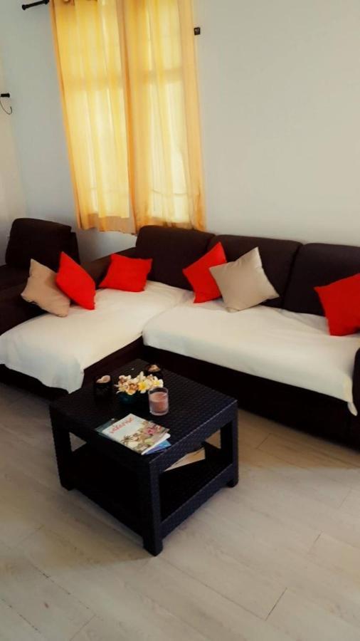 Residence Frangipani Pereybere Beach Ngoại thất bức ảnh