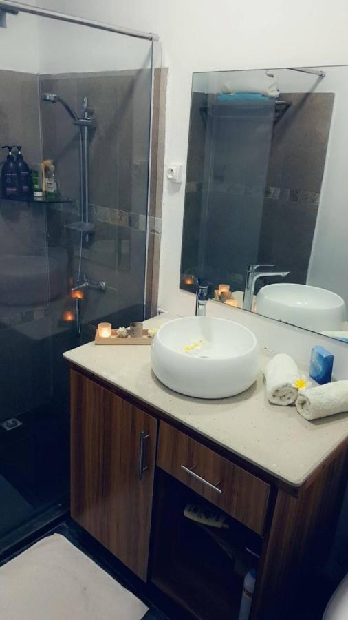 Residence Frangipani Pereybere Beach Ngoại thất bức ảnh